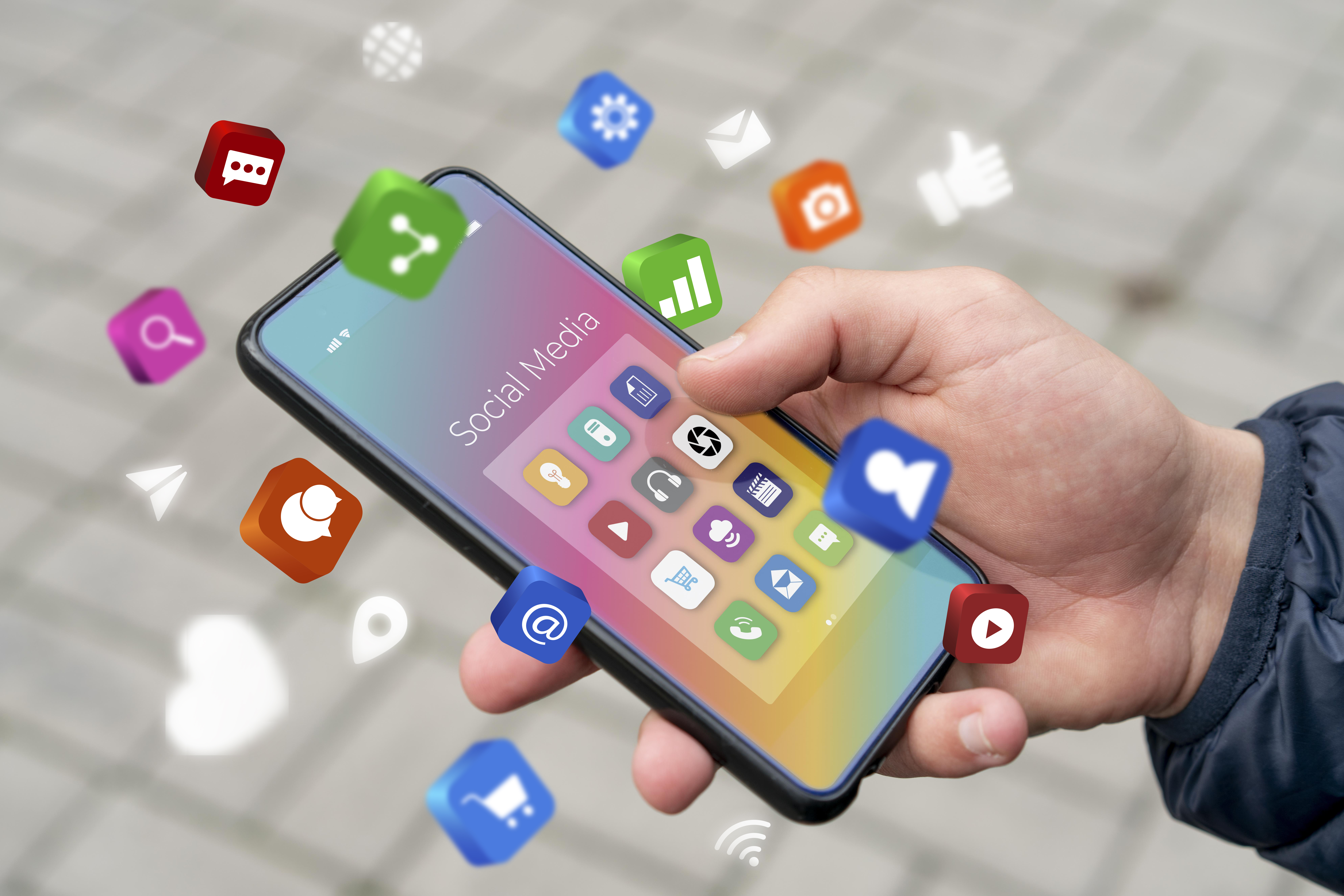 How to Get Your Social Media App Approved on the iOS Store?